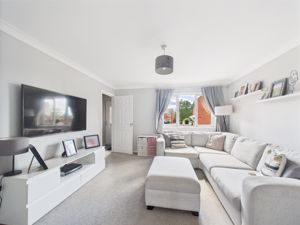 Lounge- click for photo gallery